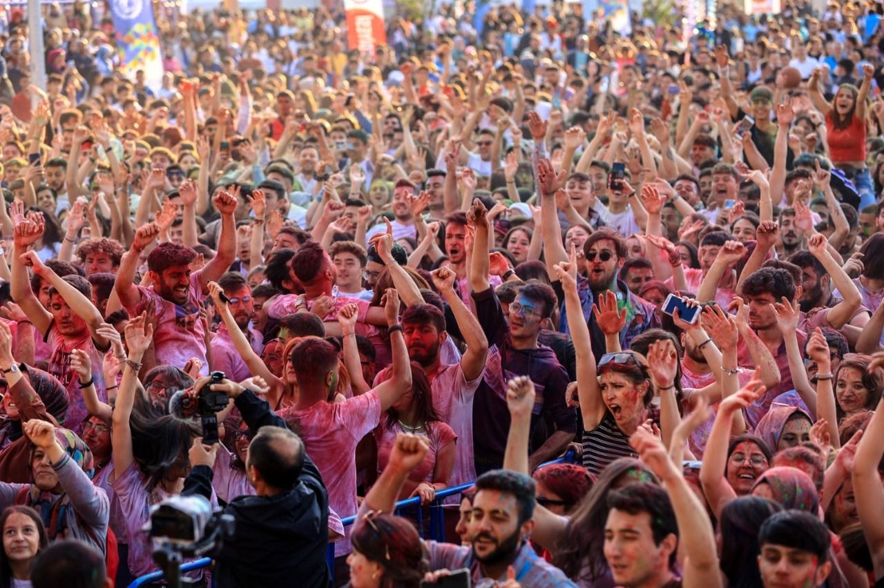 Municipality ruled by AKP mayor organized ‘Hindu Festival’