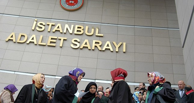 Number of female lawyers doubled in past decade, Turkey's justice ministry statistics say