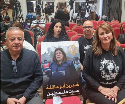 Palestinian journalists protest US President Biden