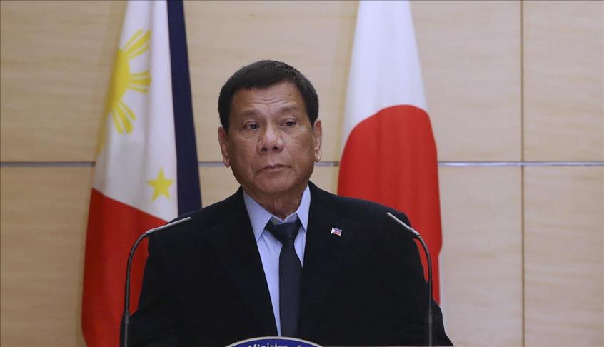 Philippines leader threatens nationwide martial law