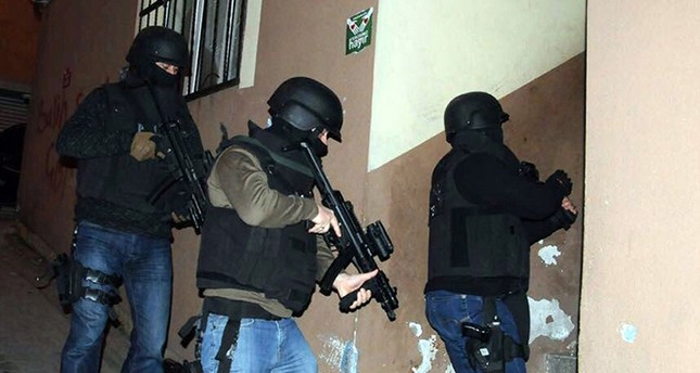 Police detain 25 Daesh suspects, including senior figures in Istanbul