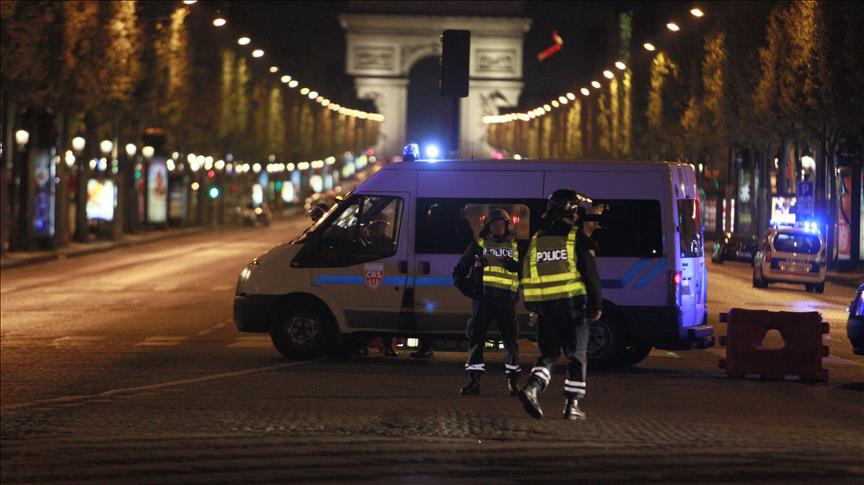 Policeman killed in Paris ‘terrorist’ attack