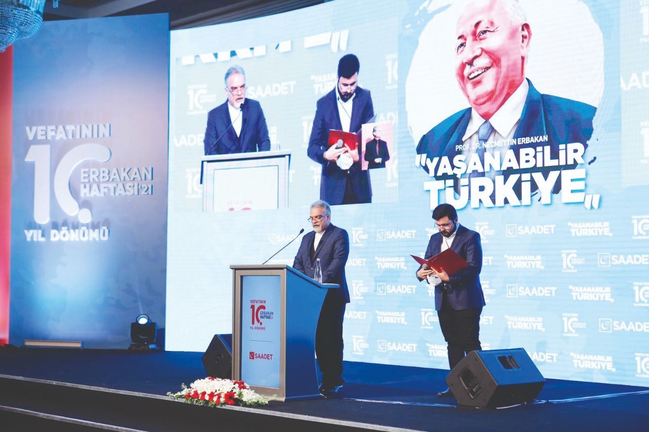 Political leaders commemorated Erbakan with respect and mercy
