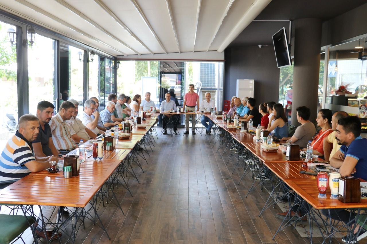 Politics discussed in Gazipaşa