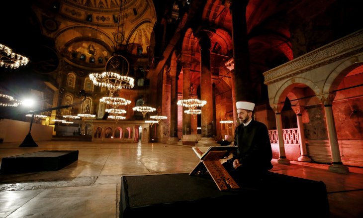 Prayers held at Istanbul’s Hagia Sophia to mark 567th anniversary of Ottoman conquest