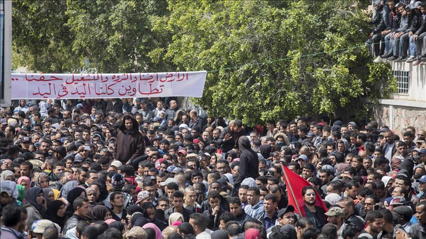 Protesters in Tunisia’s oil-rich southeast demand jobs