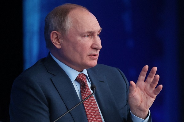 Putin says insulting Prophet Muhammad isn't artistic freedom