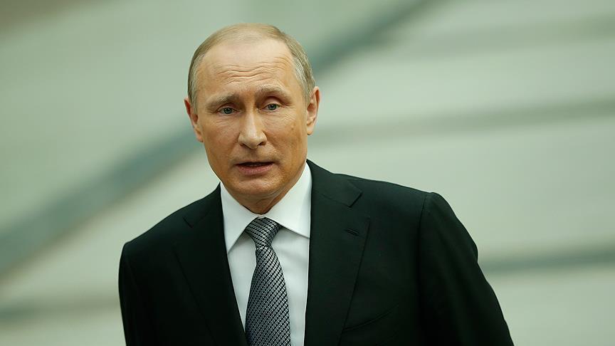 Putin suspends his program to attend Karlov funeral