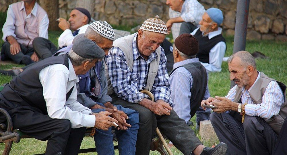 Retirees got 1,500 liras, they wont be able to get hike for years