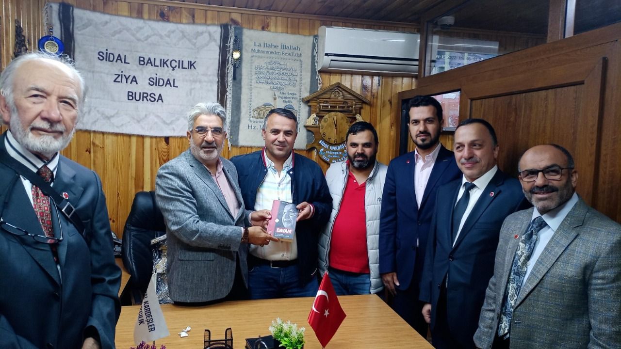 Saadet Bursa pays a visit to the fish market 