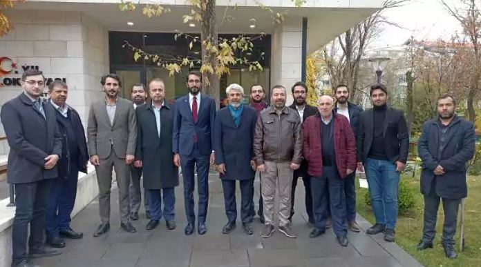 Saadet MP Karaduman hosts Milli Gazete and TV5 employees in the Parliament