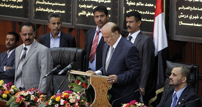 Saudi Arabia bars President Hadi from returning to Yemen amid row with UAE