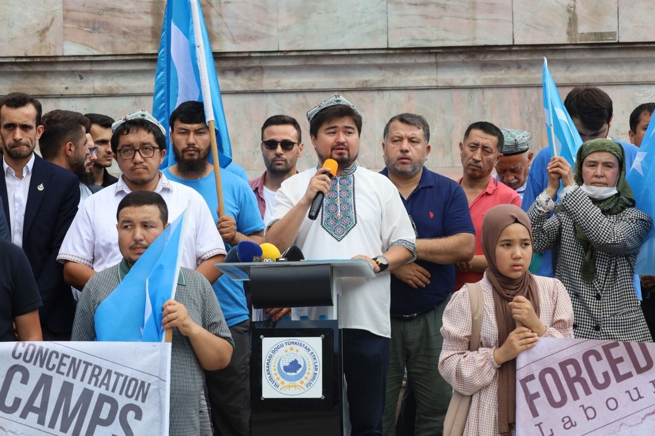 Stand up for the Uighurs!