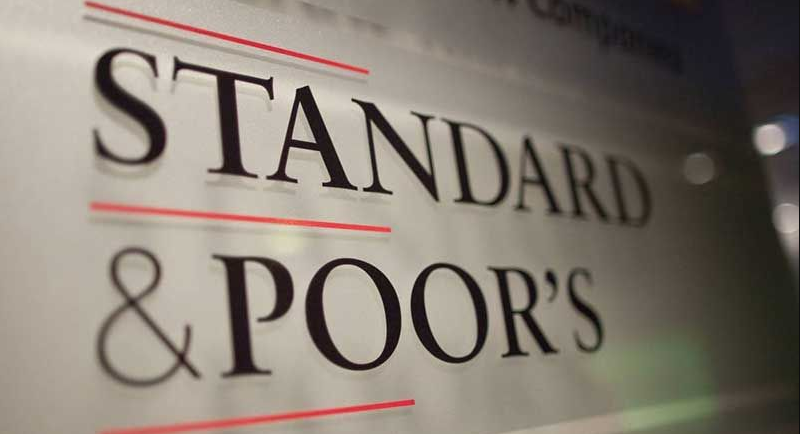 Standard and Poor’s: We think risk of a banking crisis is still high