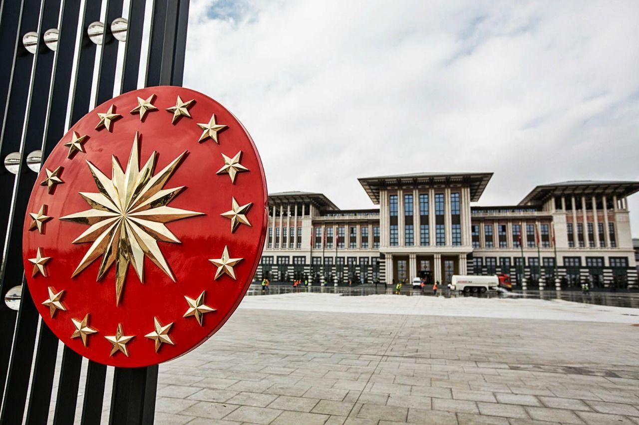 The Presidential Complex will make adjustment to the consultants!
