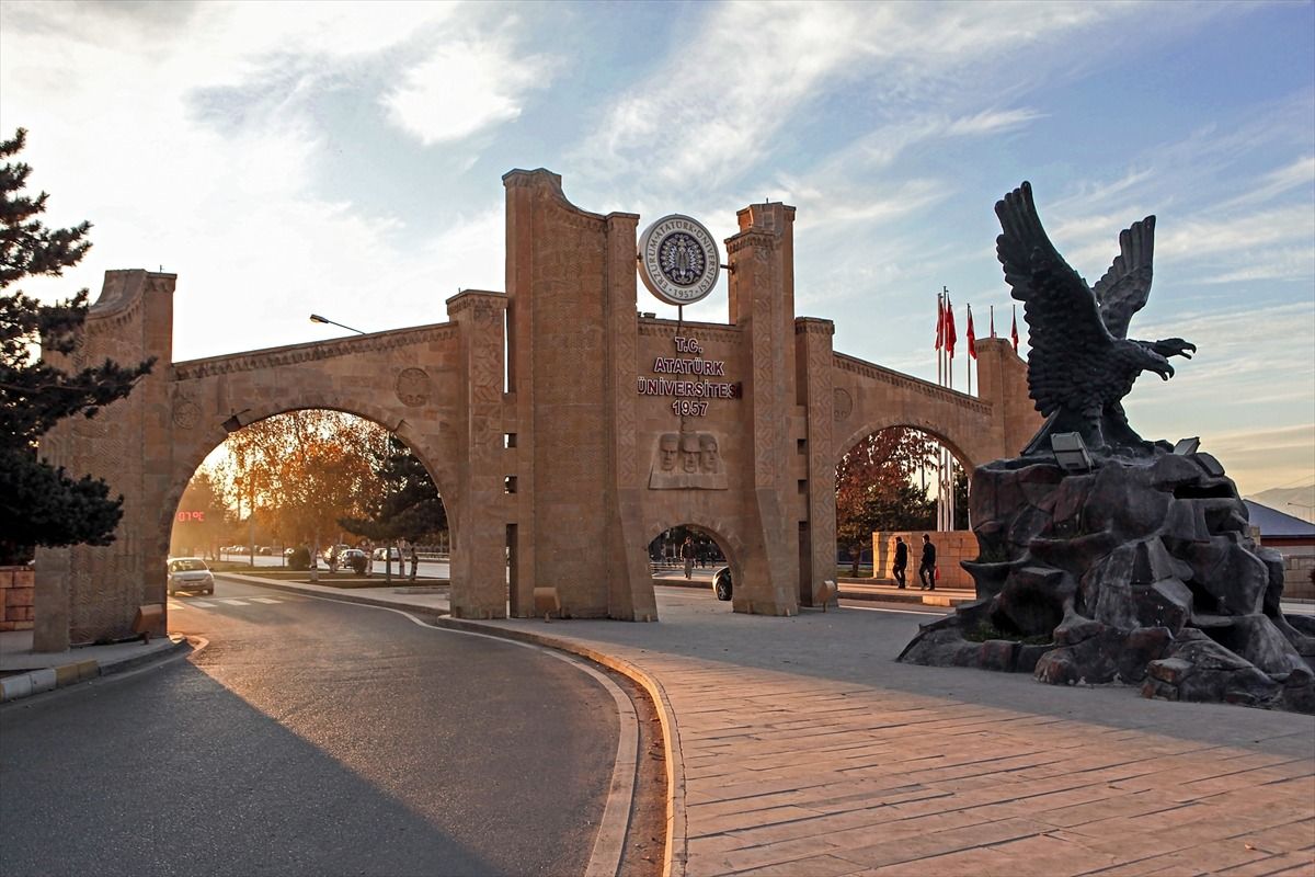Students complain about location of university campus