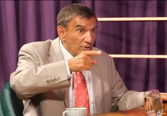 Turkey reacts to psychologist Üstün Dökmen over humiliating headscarved women