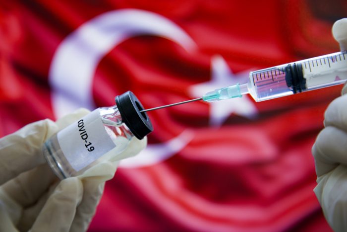 Turkey's announces 30,402 new Covid-19 cases
