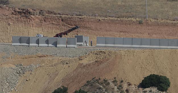 Turkey-Syria border wall to be completed by end of September