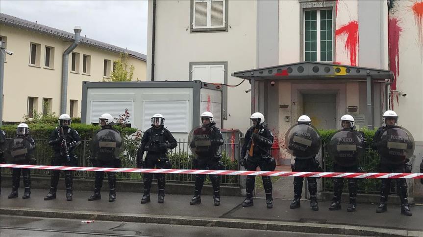 Turkish Consulate in Zurich attacked by masked group