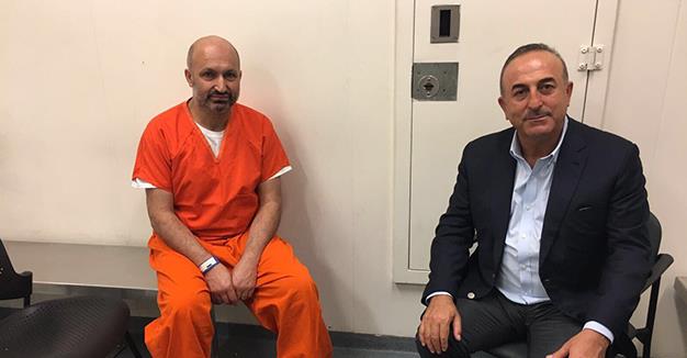 Turkish FM visits two Turks jailed in US for brawl during Erdoğan’s visit