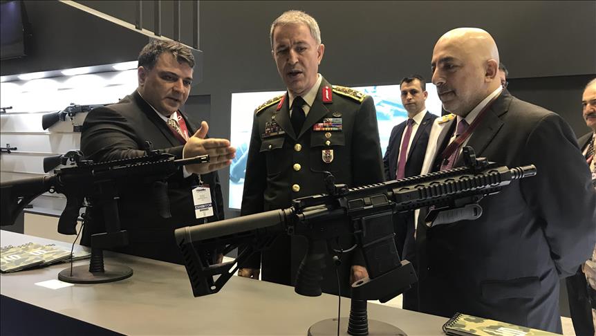 Turkish military chief attends Doha defense exhibition
