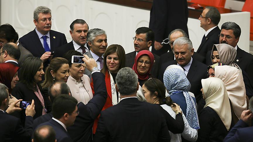 Turkish MPs pass 4 more articles of new Constitution