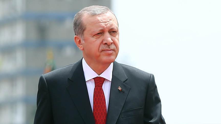Turkish president talks with Qatar emir, French leader