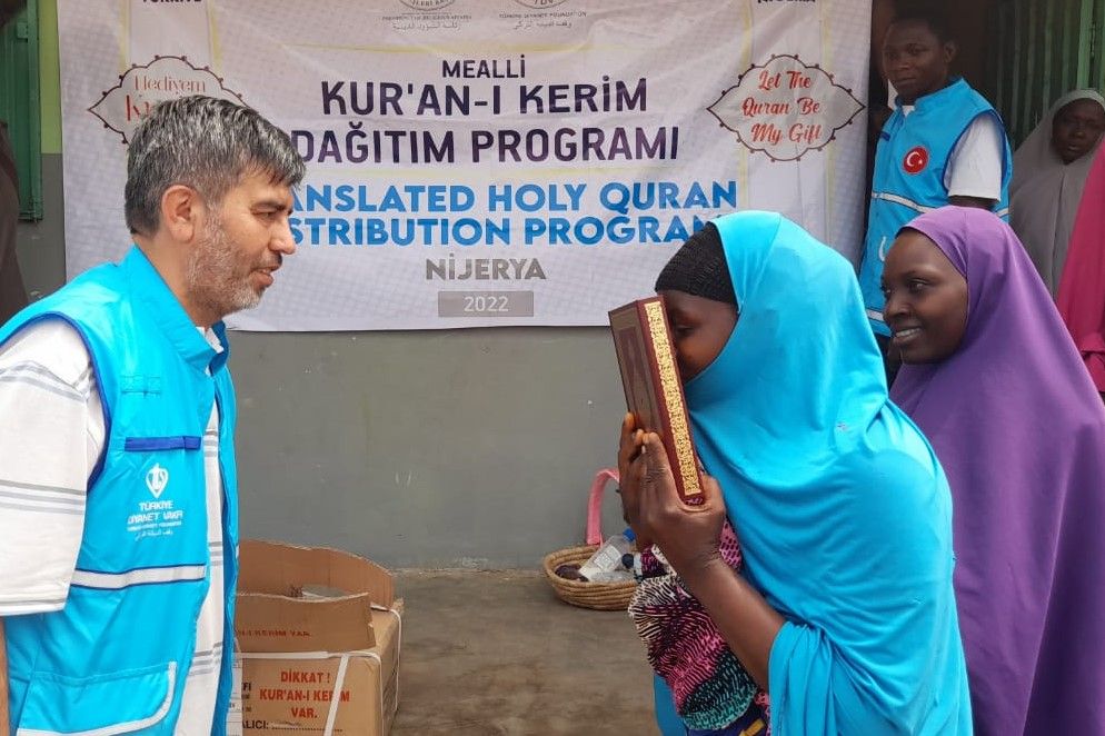 Turkish Religious Foundation will distribute the Qur'an in Eid Qurban