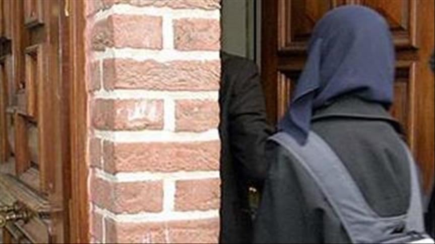 UK: Muslim schoolgirl target of Islamophobic assault