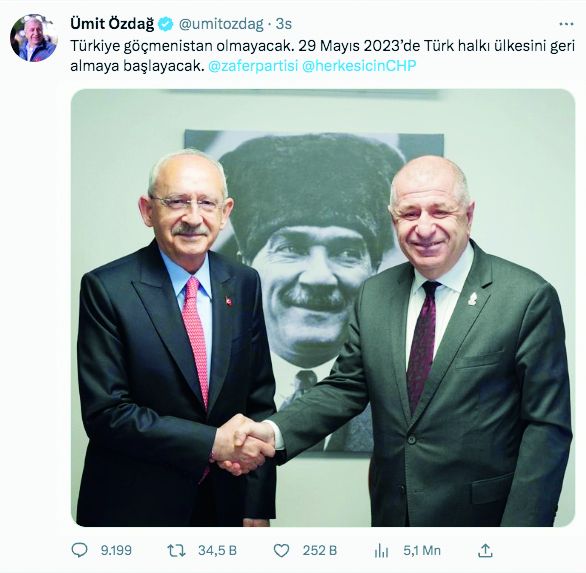 Ümit Özdağ shares his photo with Kemal Kılıçdaroğlu