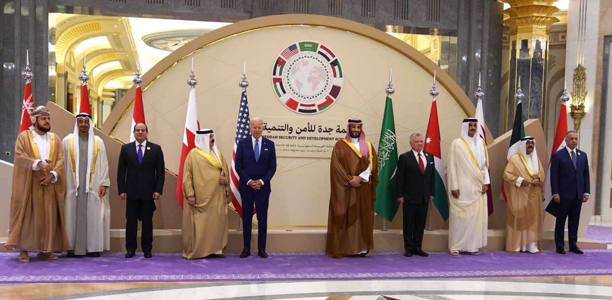 Unites States accroaches the Middle East