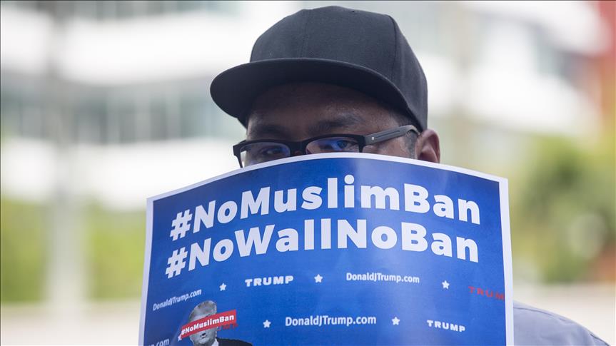 US Supreme Court to hear Muslim travel ban case