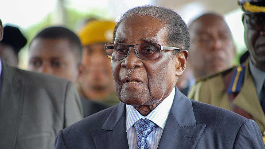 Zimbabwe's Mugabe ends TV speech without resigning