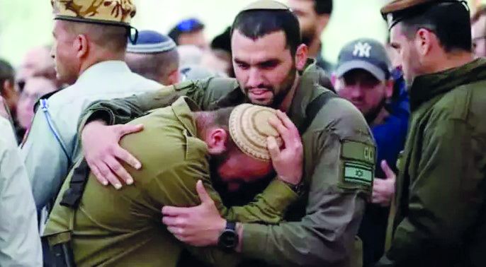 Zionist soldiers mentally depressed! Israeli soldier shoots, kills friend after recently returning home from Gaza