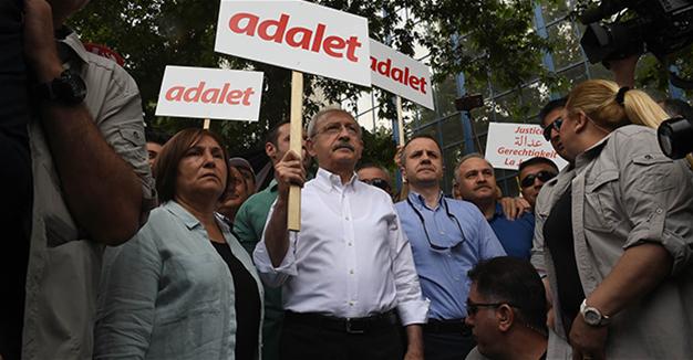 ‘Enough is enough’ says CHP head as he sets out on 450 km ‘justice’ march from Ankara to Istanbul